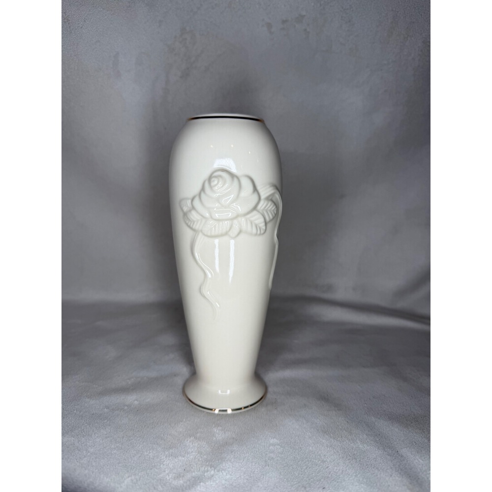 Lenox Ivory Porcelain Rose Bud Vase 7.5" Gold Trim Handcrafted Thailand